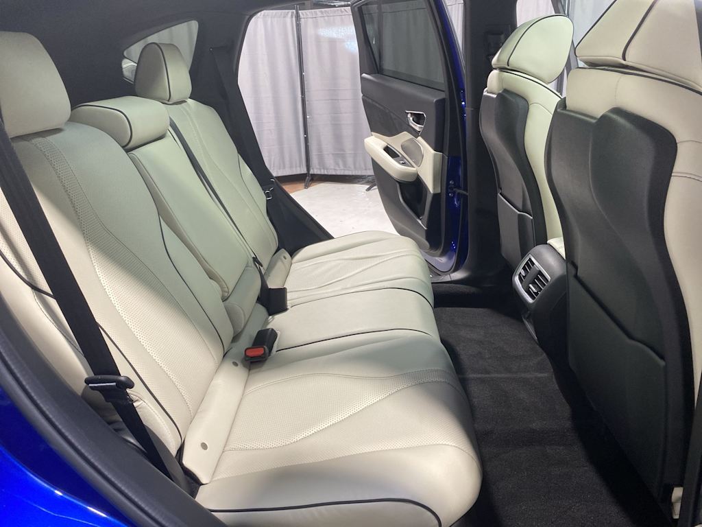 Thumbnail: 2025 Acura RDX - 19