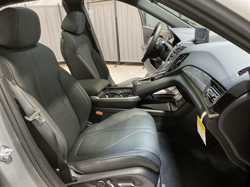 Thumbnail: 2025 Acura RDX - 21