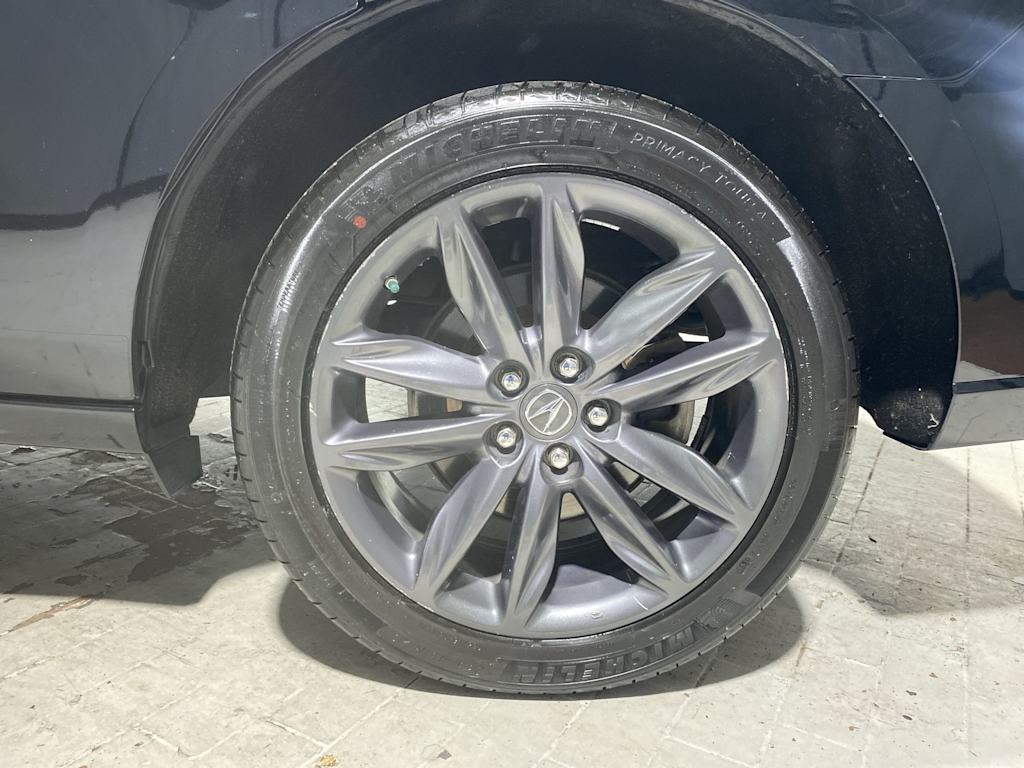 Thumbnail: 2019 Acura MDX - 8