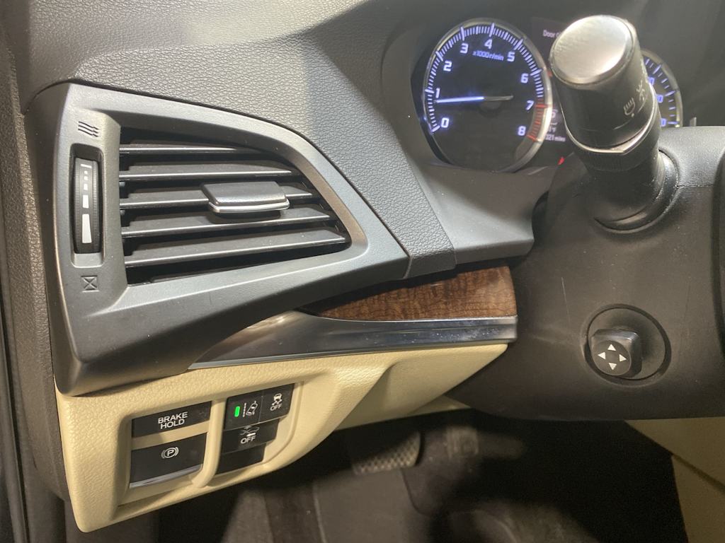 Thumbnail: 2019 Acura MDX - 23