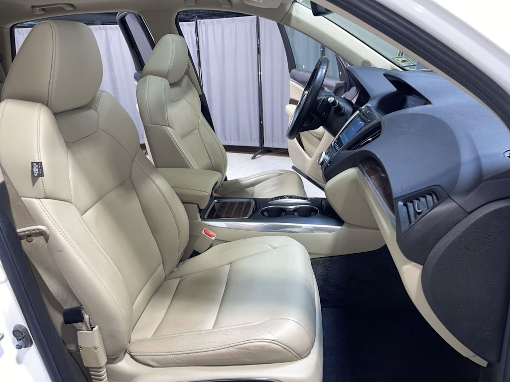 Thumbnail: 2019 Acura MDX - 21