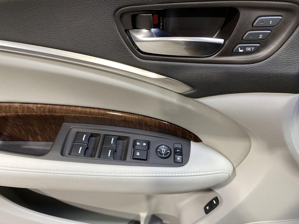 Thumbnail: 2019 Acura MDX - 23