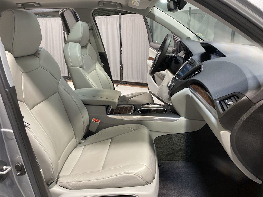 Thumbnail: 2019 Acura MDX - 21