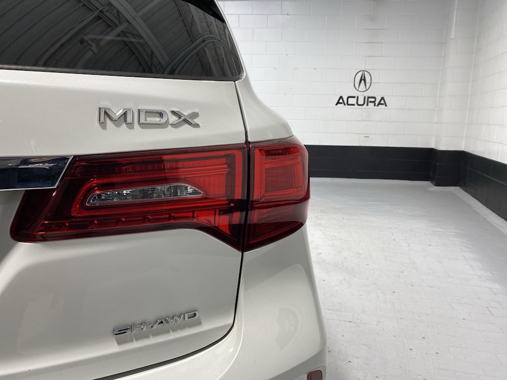 2020 Acura MDX Base 19