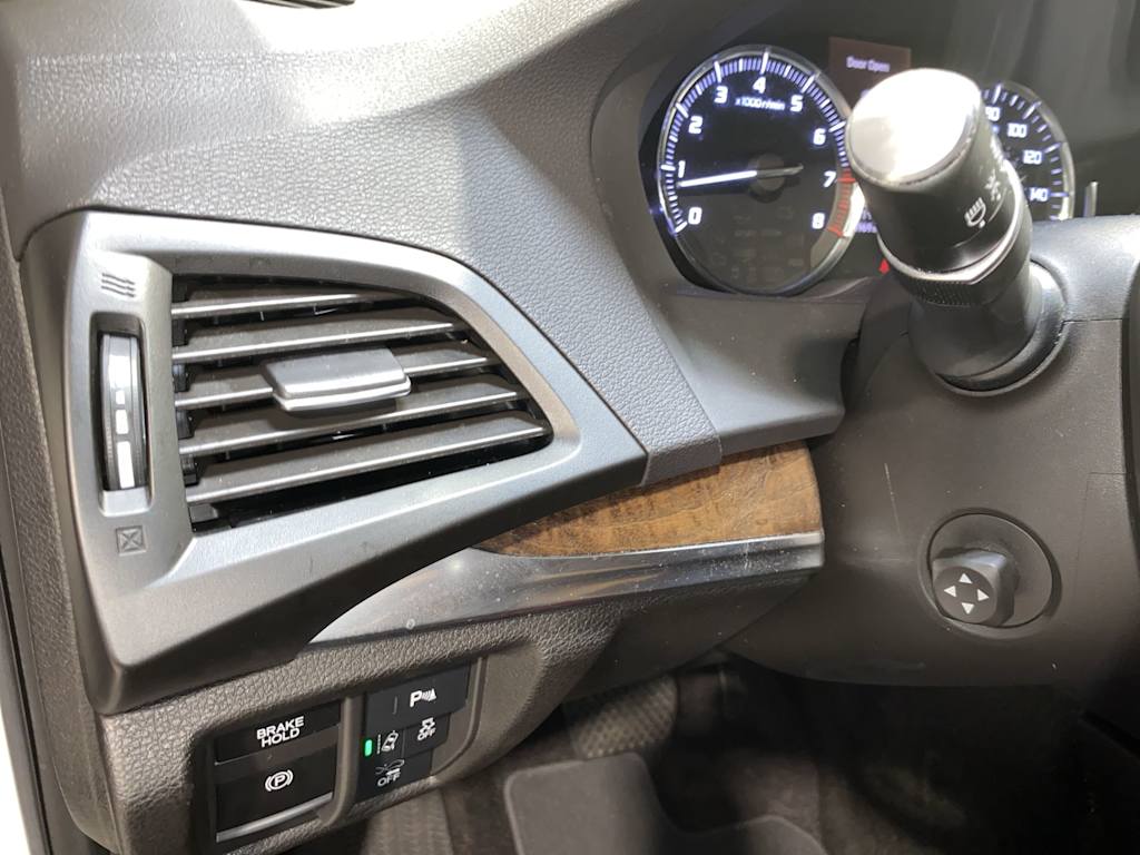 Thumbnail: 2020 Acura MDX - 24