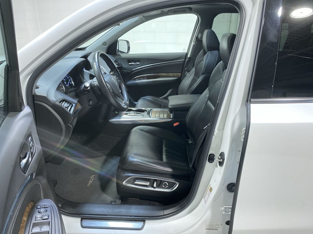 Thumbnail: 2020 Acura MDX - 11