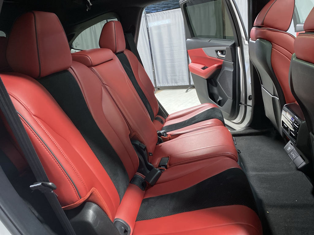 Thumbnail: 2023 Acura MDX - 19