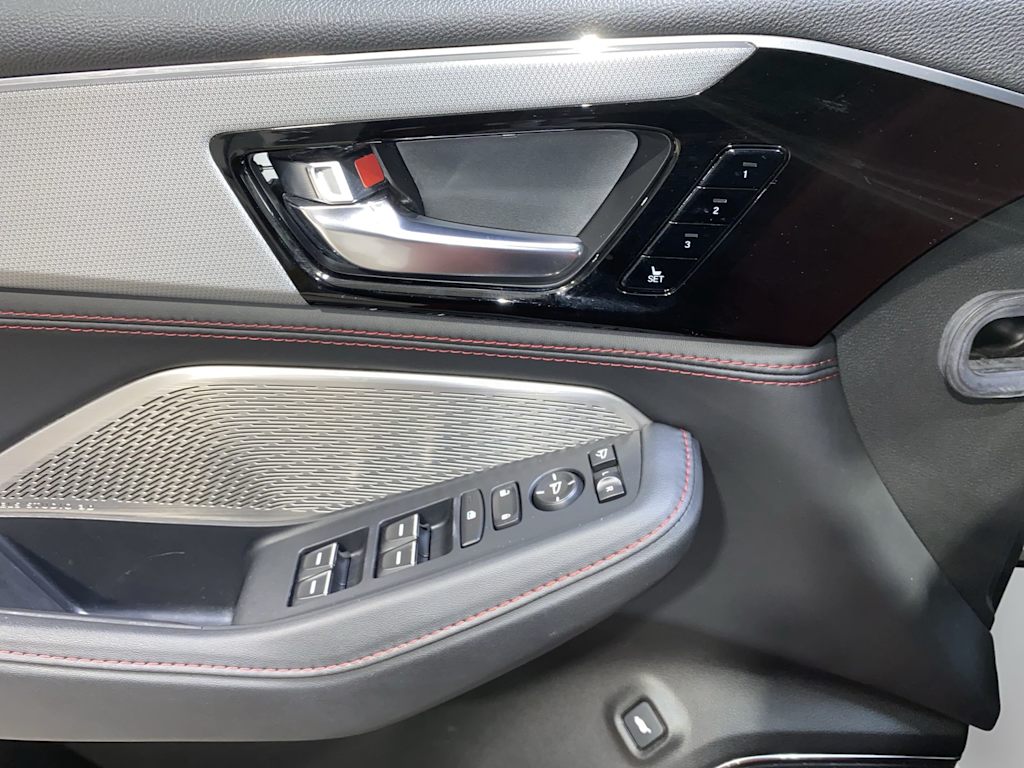 Thumbnail: 2023 Acura MDX - 23
