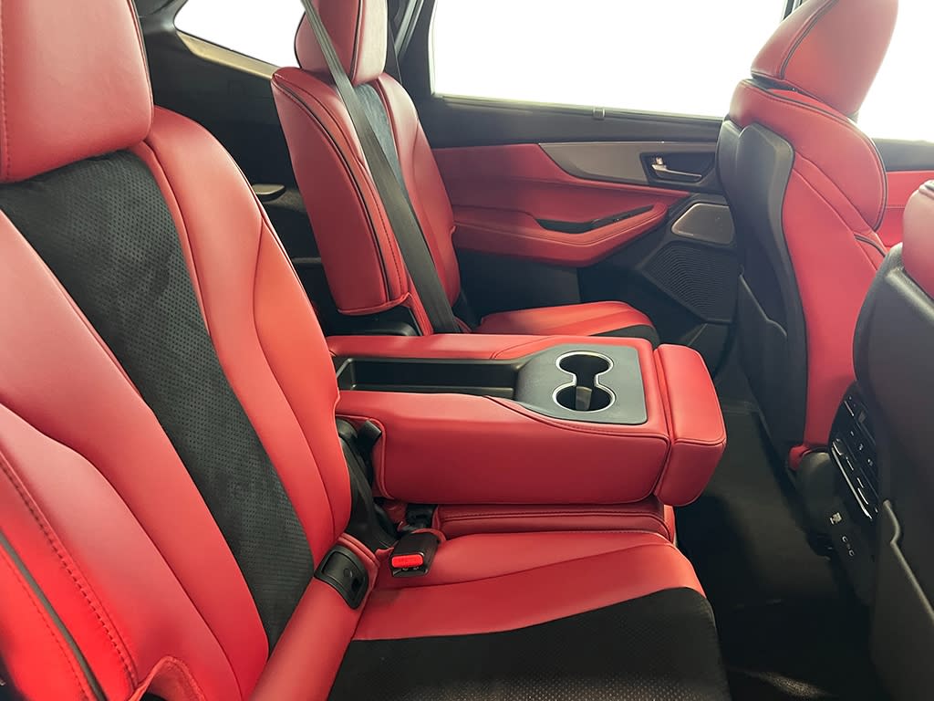 2025 Acura MDX Base 12