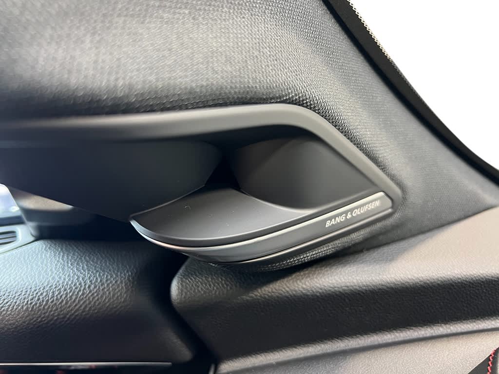2025 Acura MDX Base 29