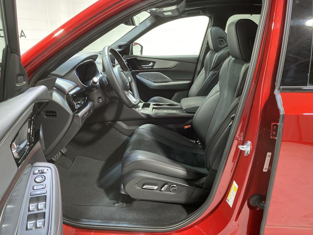 Thumbnail: 2025 Acura MDX - 11