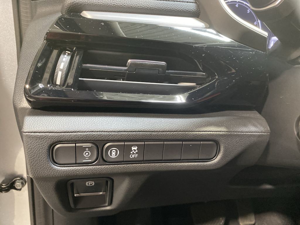 Thumbnail: 2024 Acura MDX - 24