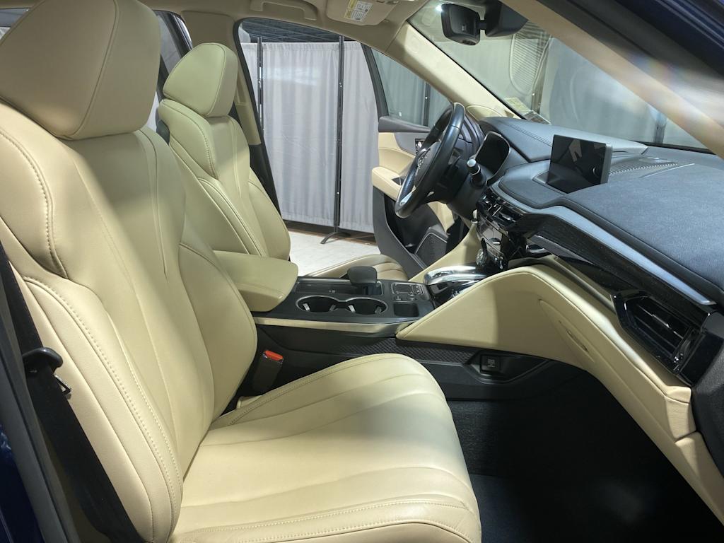 Thumbnail: 2023 Acura MDX - 19