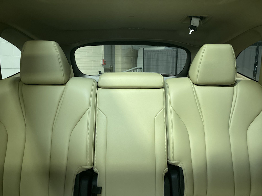 Thumbnail: 2023 Acura MDX - 22