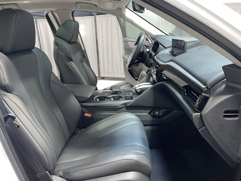 Thumbnail: 2024 Acura MDX - 20