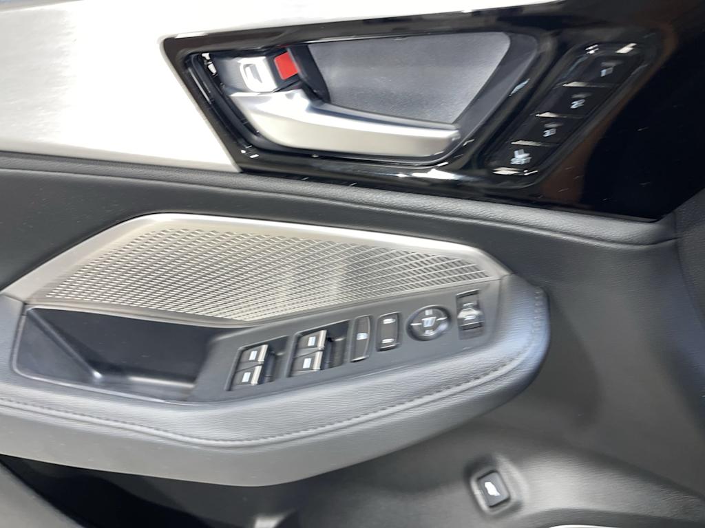 Thumbnail: 2024 Acura MDX - 22