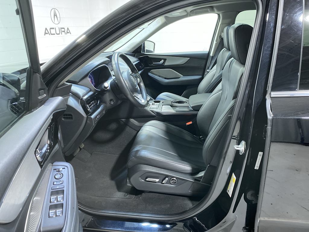 Thumbnail: 2023 Acura MDX - 11