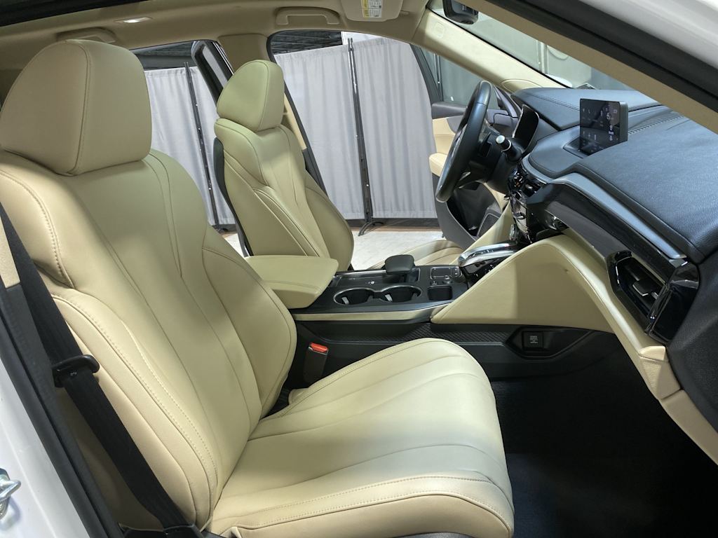 Thumbnail: 2024 Acura MDX - 19