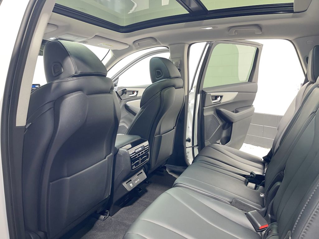 Thumbnail: 2024 Acura MDX - 13