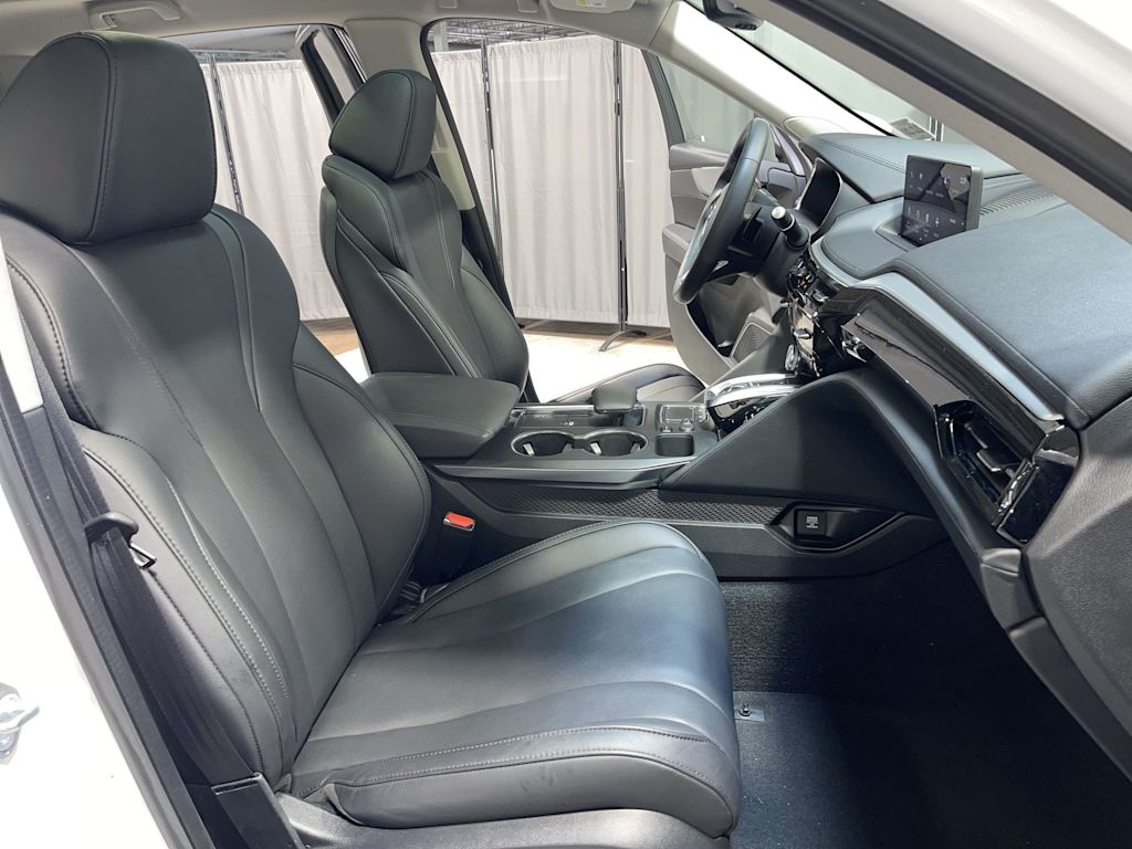 Thumbnail: 2024 Acura MDX - 20