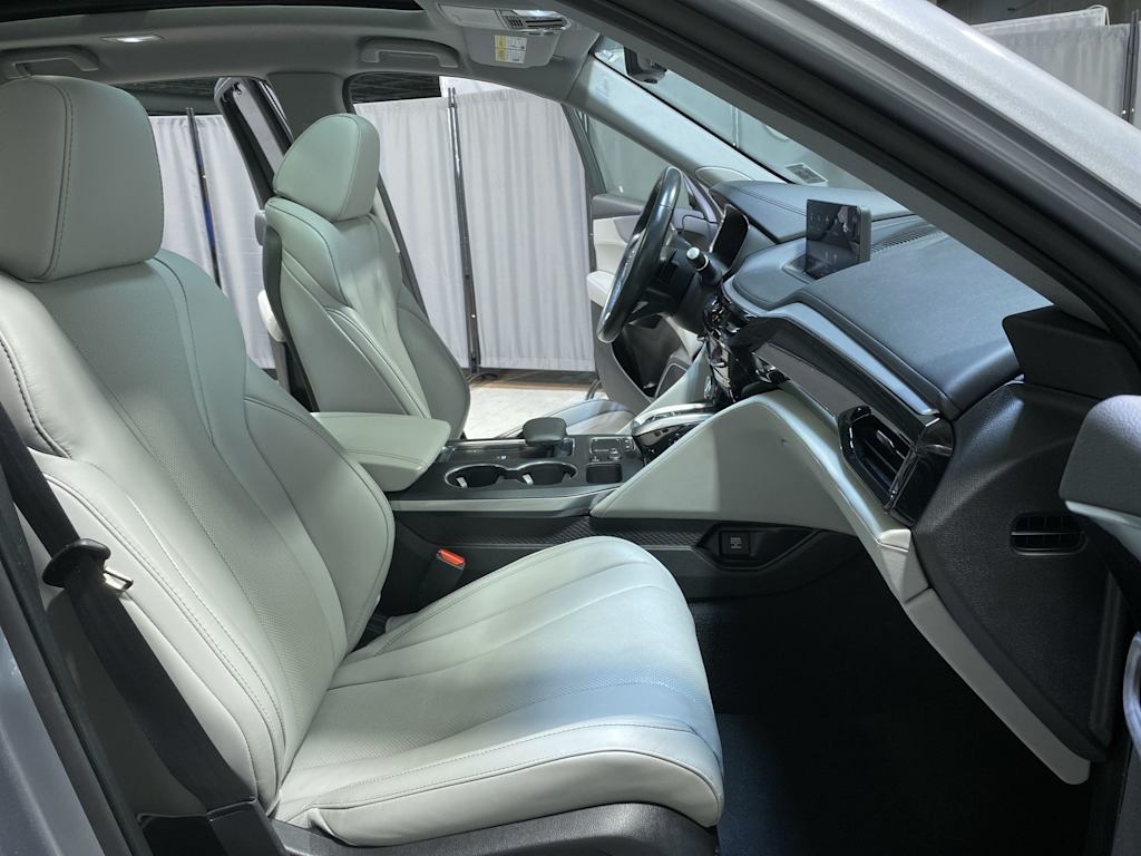 Thumbnail: 2024 Acura MDX - 20