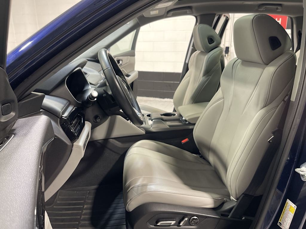 Thumbnail: 2022 Acura MDX - 12