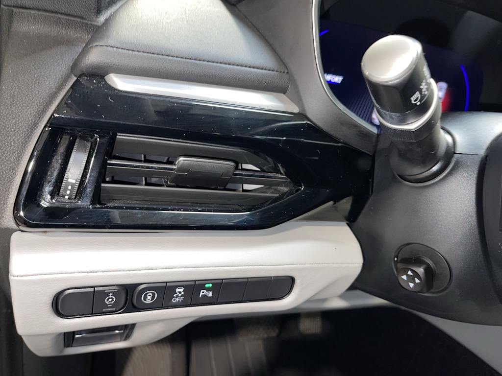 Thumbnail: 2022 Acura MDX - 24