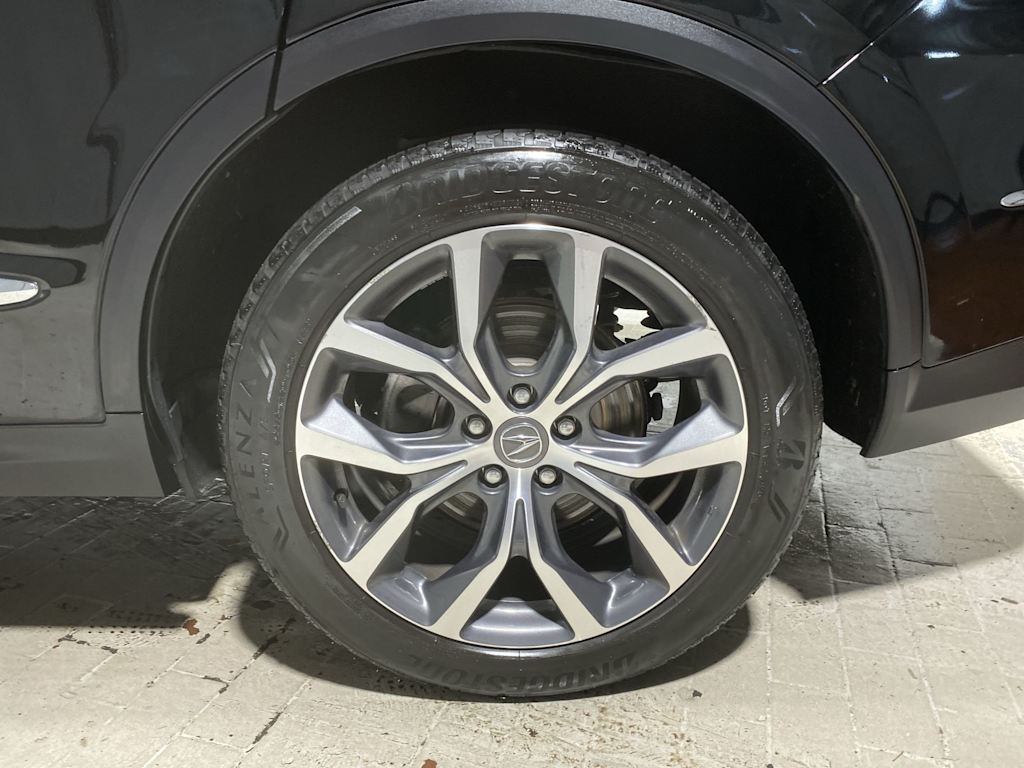 Thumbnail: 2023 Acura MDX - 8