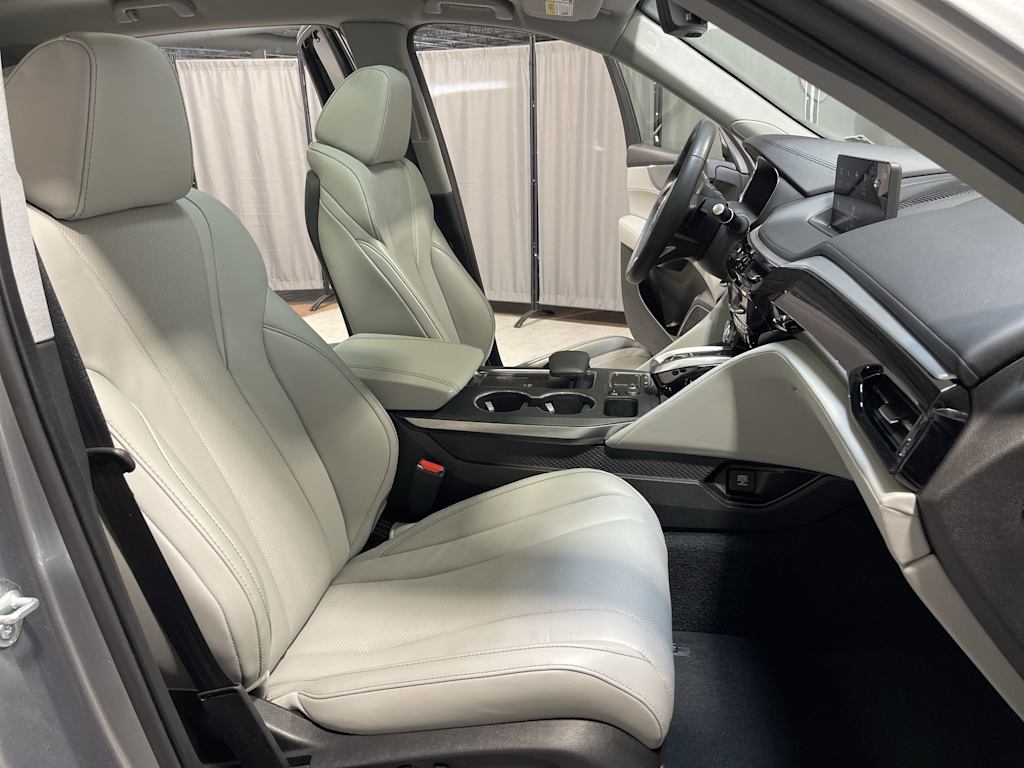 Thumbnail: 2024 Acura MDX - 19