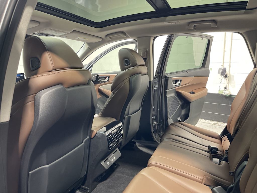Thumbnail: 2023 Acura MDX - 13