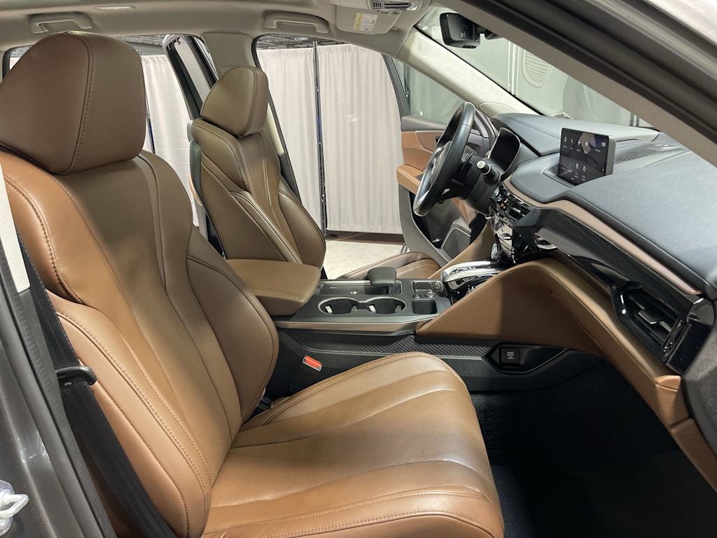 Thumbnail: 2023 Acura MDX - 19