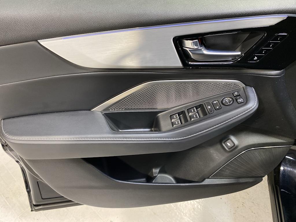 2023 Acura MDX Base 22