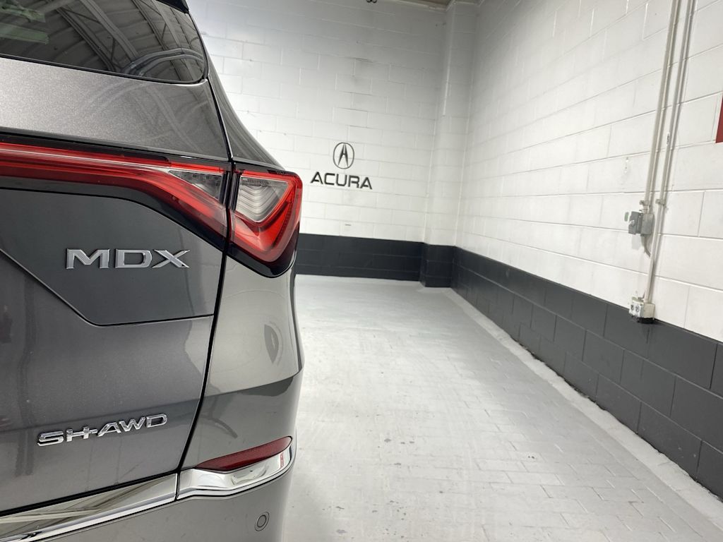2022 Acura MDX Base 11