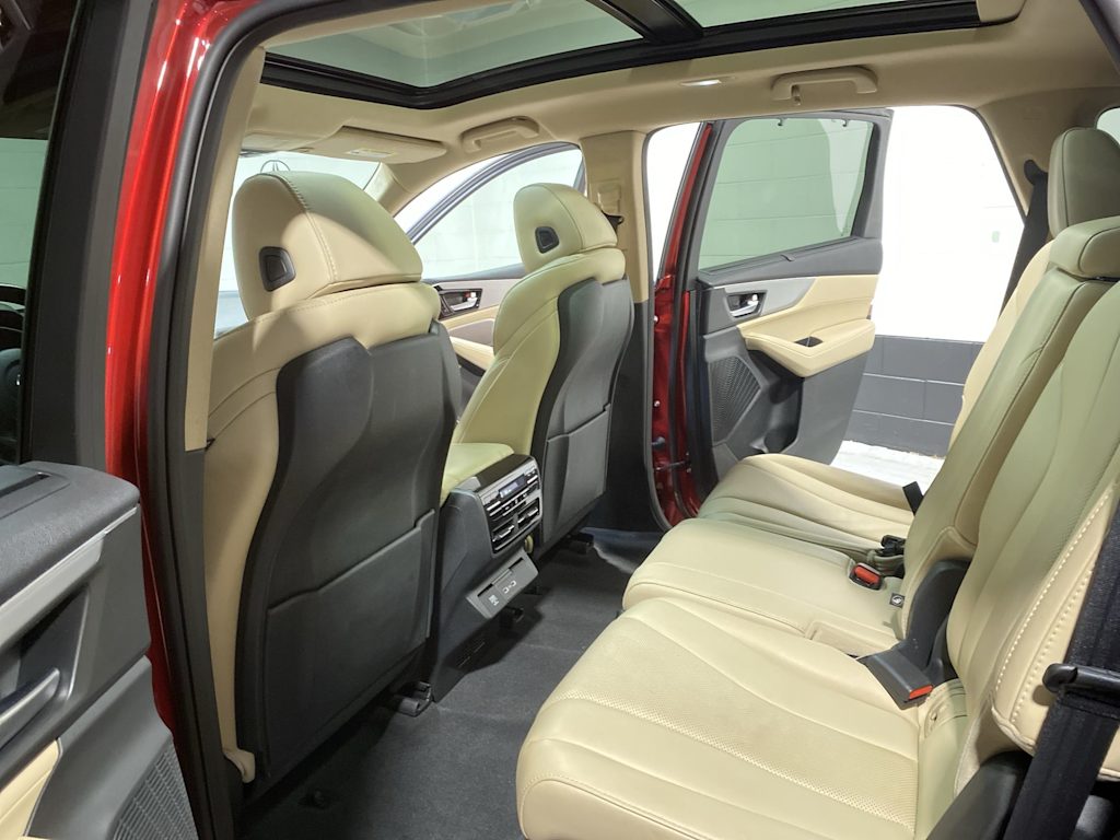 Thumbnail: 2023 Acura MDX - 13