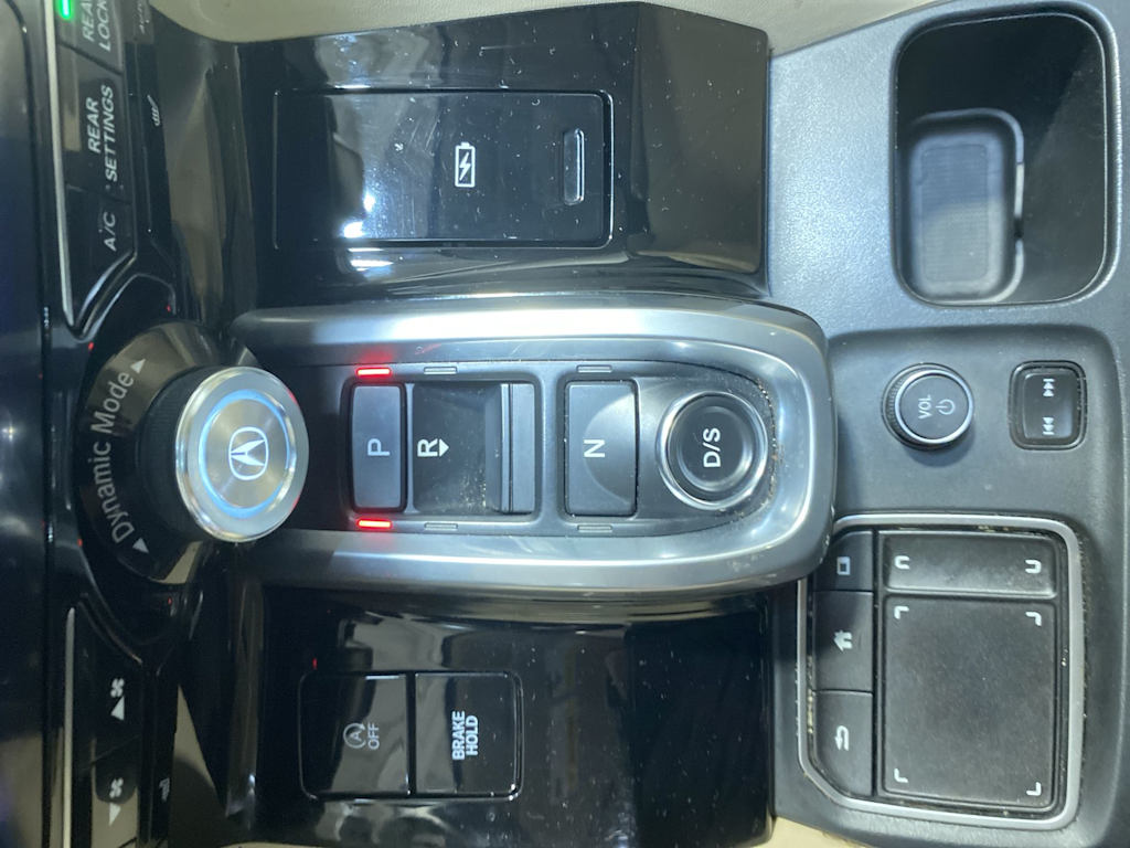 Thumbnail: 2023 Acura MDX - 21