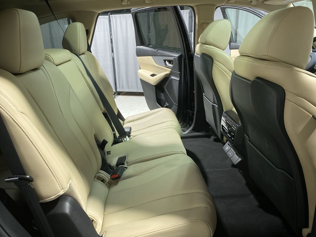 Thumbnail: 2023 Acura MDX - 20