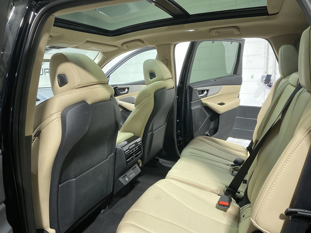 Thumbnail: 2023 Acura MDX - 13