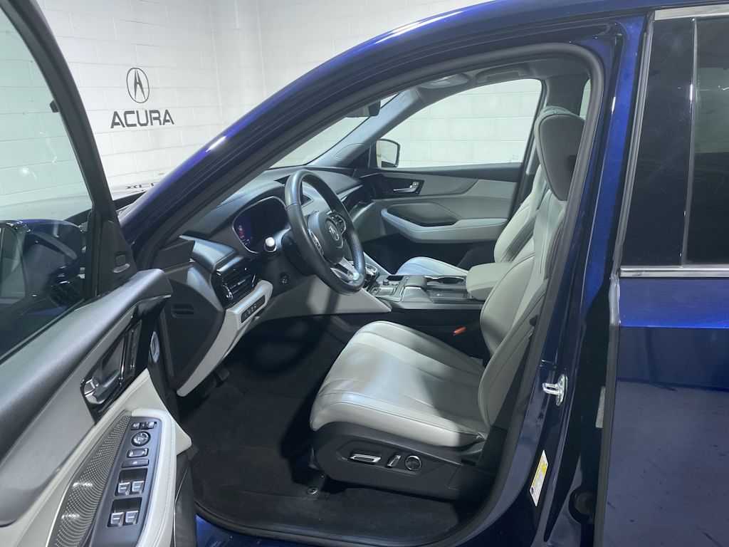 Thumbnail: 2024 Acura MDX - 11