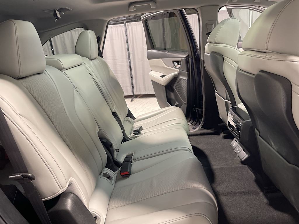 Thumbnail: 2024 Acura MDX - 18