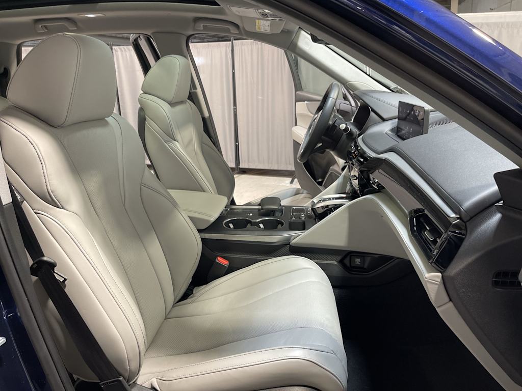 Thumbnail: 2024 Acura MDX - 19