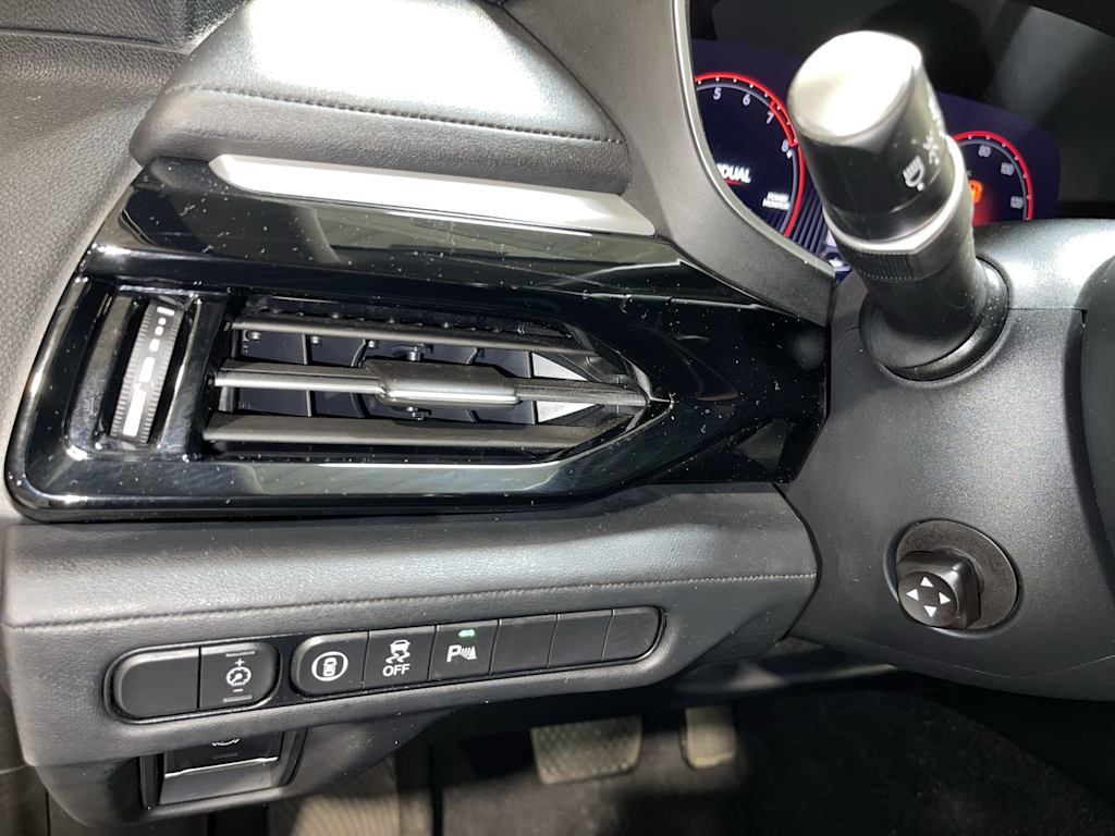 Thumbnail: 2023 Acura MDX - 24