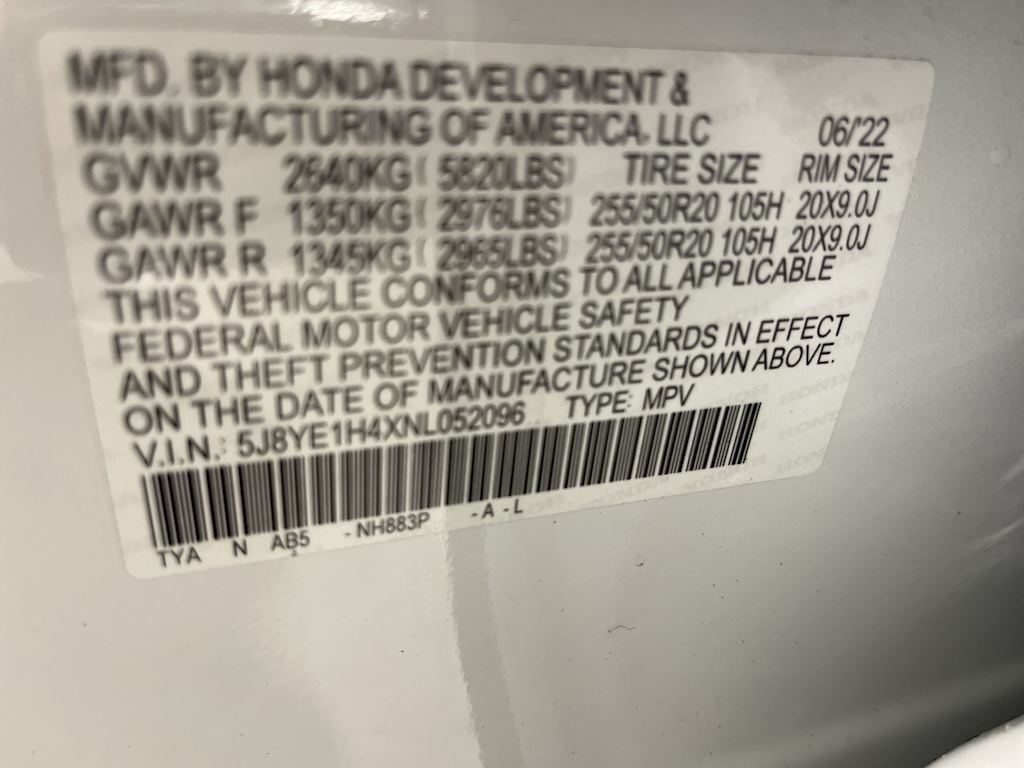 Thumbnail: 2022 Acura MDX - 16