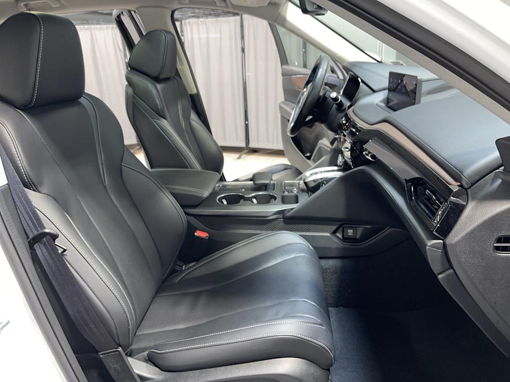 Thumbnail: 2022 Acura MDX - 18