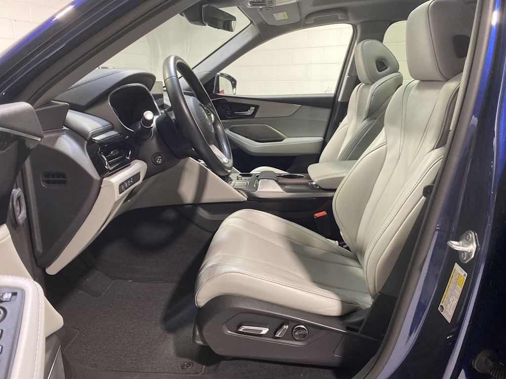 Thumbnail: 2023 Acura MDX - 11