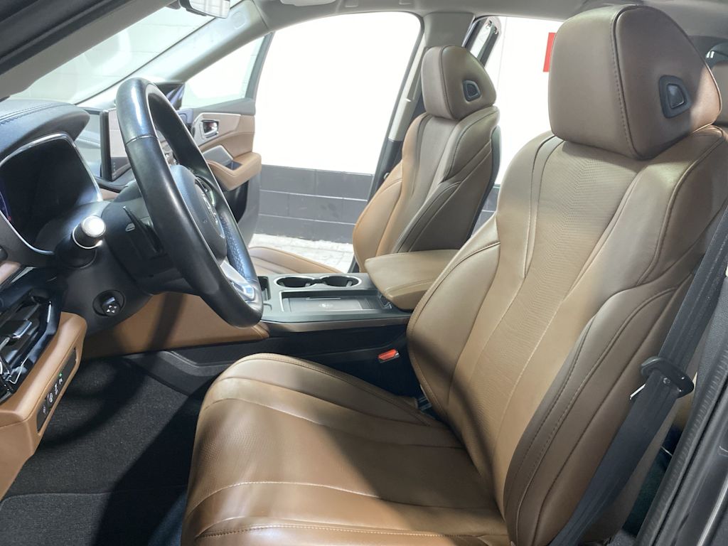 Thumbnail: 2025 Acura MDX - 12