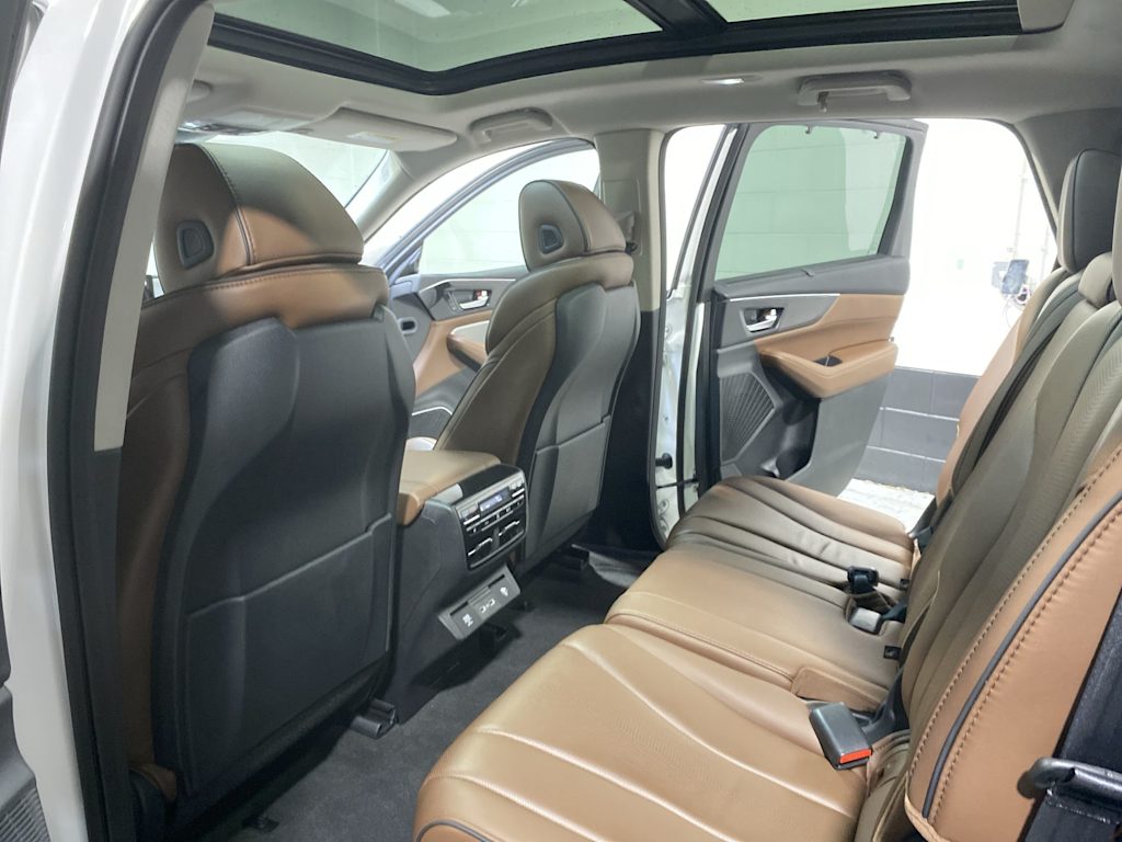 Thumbnail: 2023 Acura MDX - 13