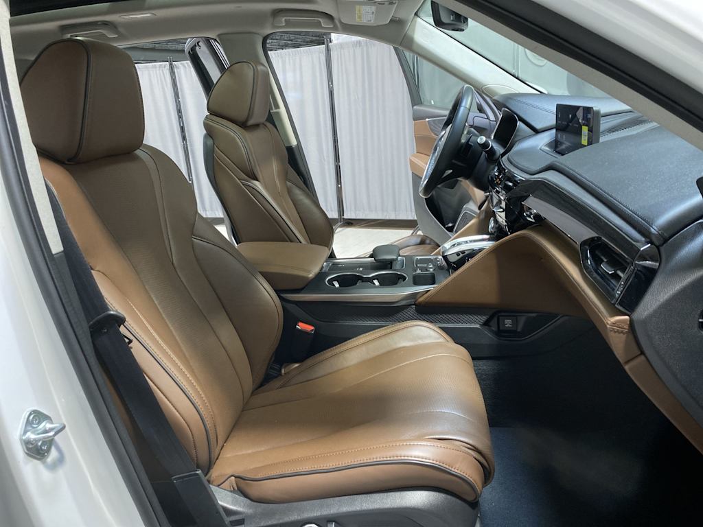 Thumbnail: 2023 Acura MDX - 20