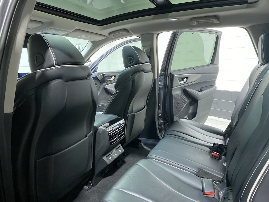 Thumbnail: 2023 Acura MDX - 13