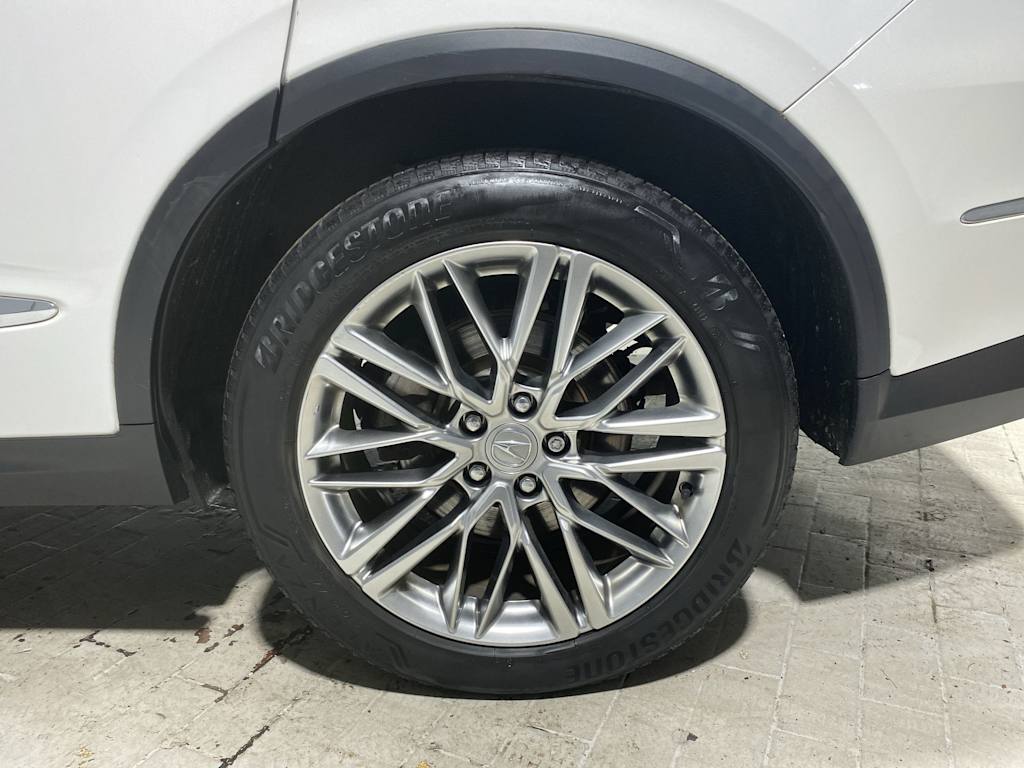 Thumbnail: 2023 Acura MDX - 8