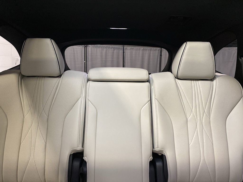 2025 Acura MDX Advance 24